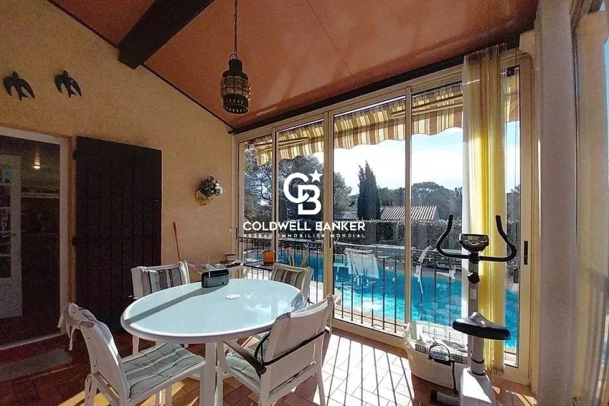 Luxury House for sale in Fréjus, 699 000 €, Photo 5