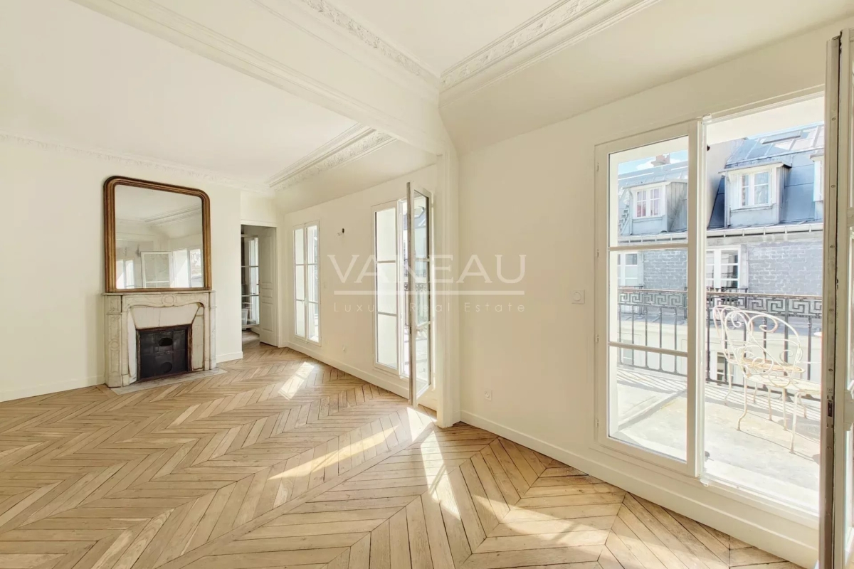 Luxury Apartment for sale in Paris 2Ème, 1 575 000 €, Photo 6