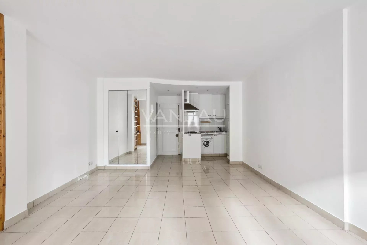 Luxury Apartment for sale in Paris 3ème, 395 000 €, Photo 7