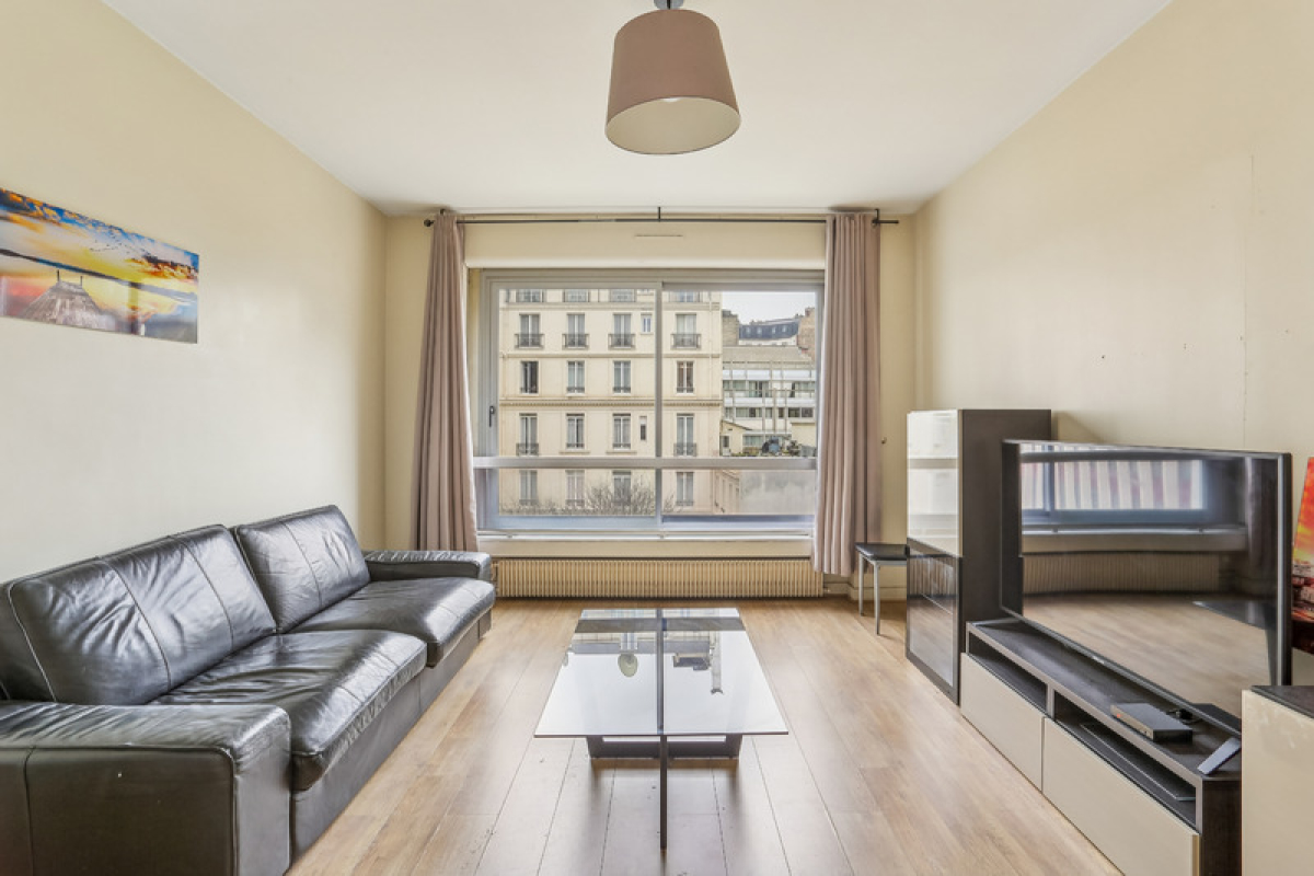 Luxury Apartment for sale in Paris 8Ème, 995 000 €, Photo 2