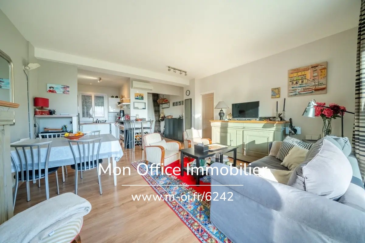 Luxury Apartment for sale in Cassis, 560 000 €, Photo 3