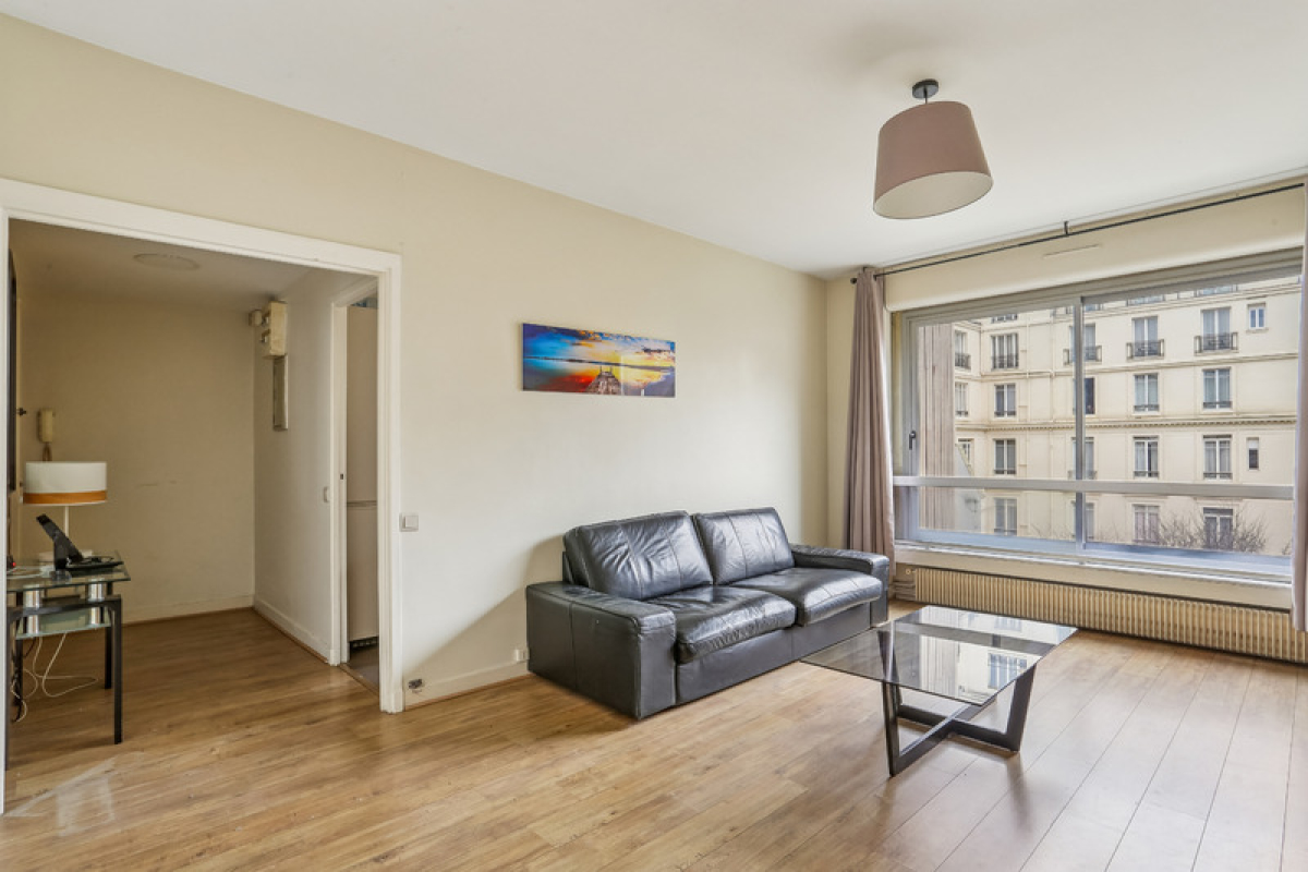 Luxury Apartment for sale in Paris 8Ème, 995 000 €, Photo 3