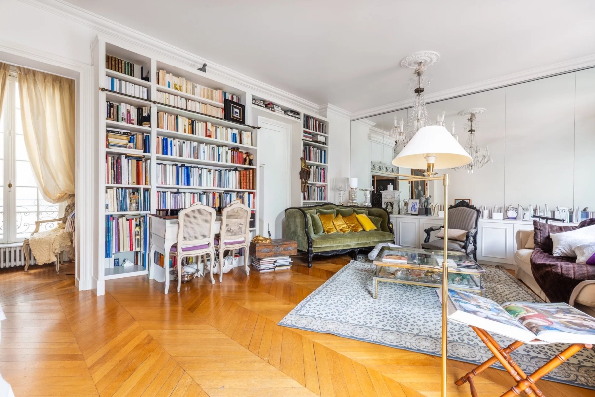 Luxury Apartment for sale in Paris 5Ème, 1 840 000 €, Photo 3