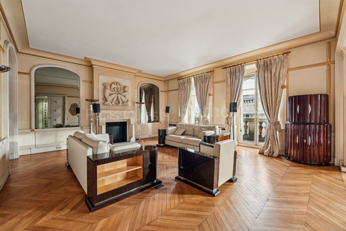 Luxury Apartment for sale in Paris 16ème, 5 800 000 €, Photo 2