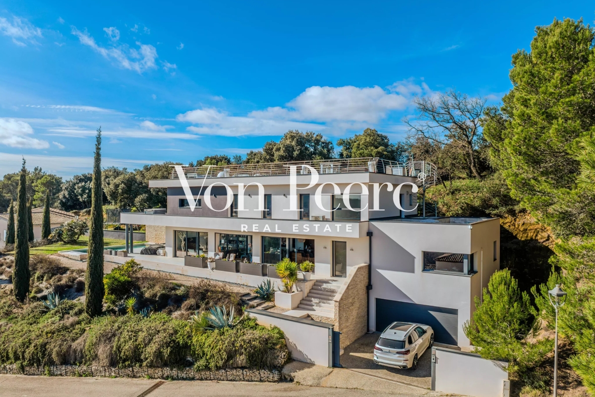 Maison de luxe à vendre à Avignon, 1 495 000 €, Photo 1