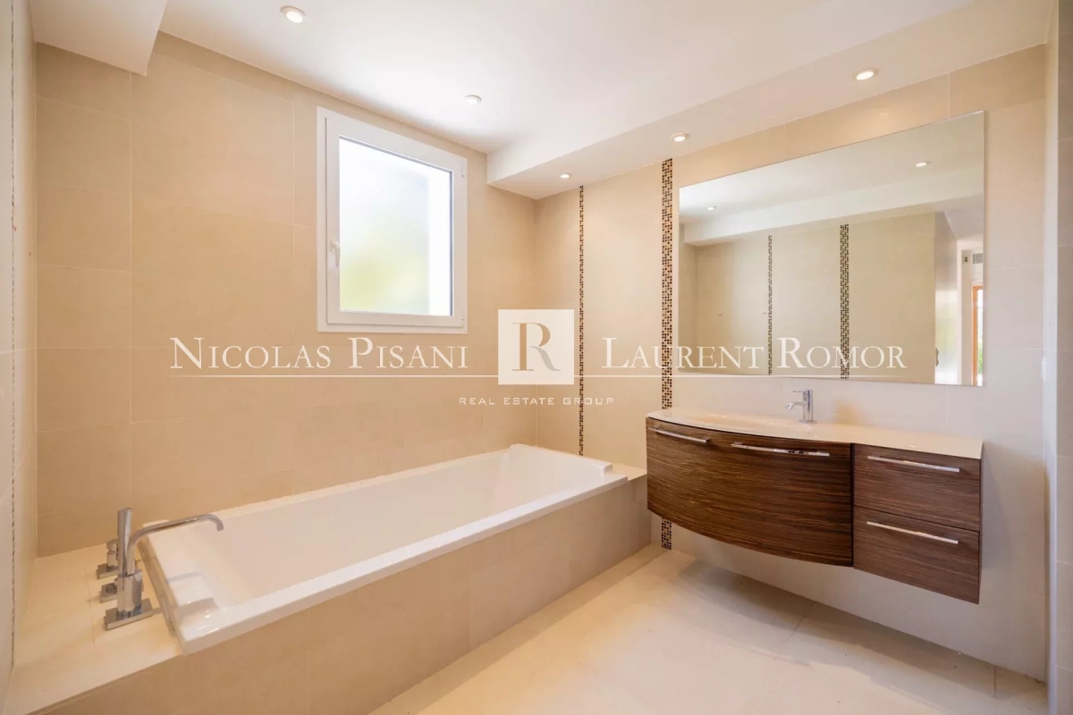 Luxury House for sale in Nice, 2 390 000 €, Photo 7