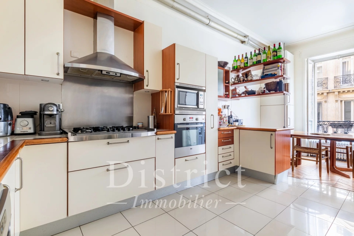 Luxury Apartment for sale in Paris 8Ème, 2 100 000 €, Photo 7