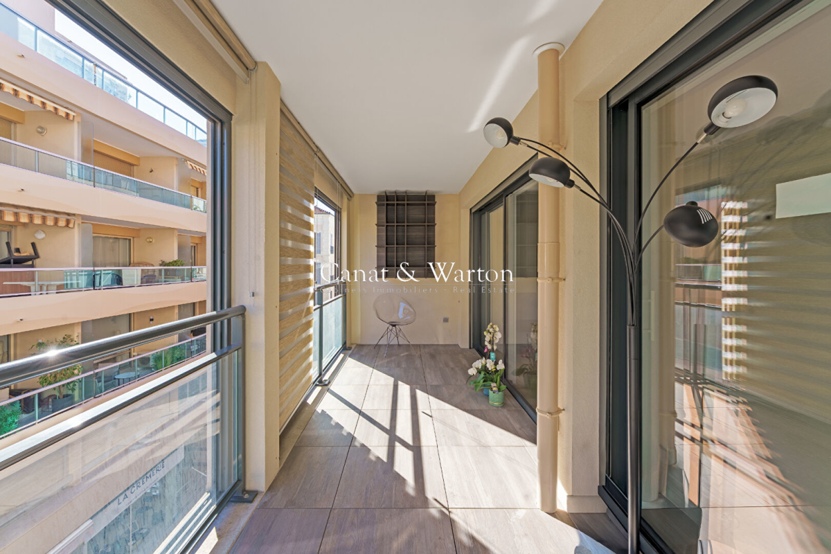 Appartement de luxe à vendre à Saint-Raphaël, 659 000 €, Photo 1