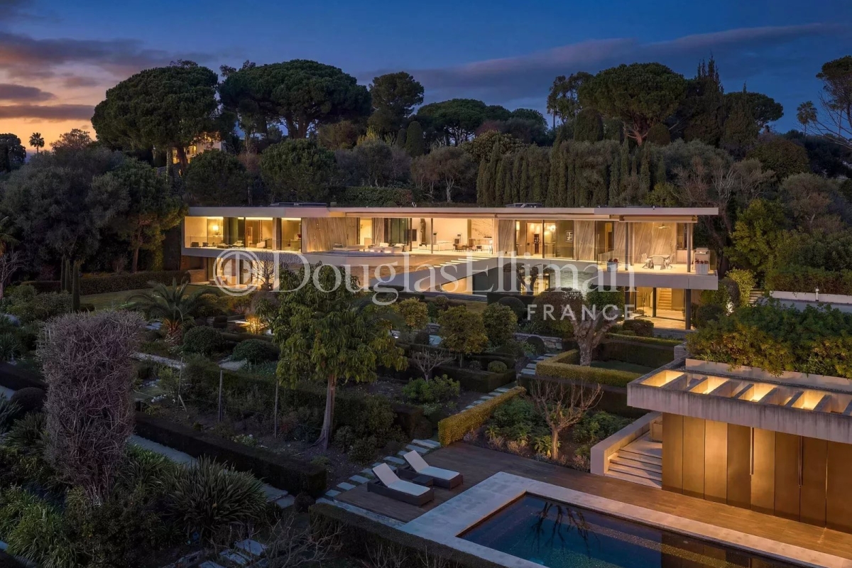 Luxury House for sale in Cap d'Antibes, 22 000 000 €, Photo 1
