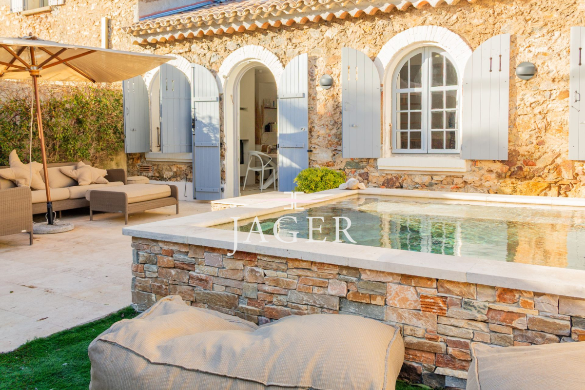 Maison de luxe à vendre à Gassin, 849 000 €, Photo 1