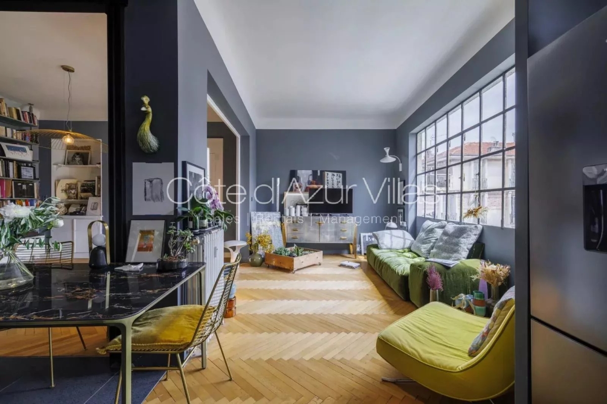 Luxury Apartment for sale in Nice, 695 000 €, Photo 2