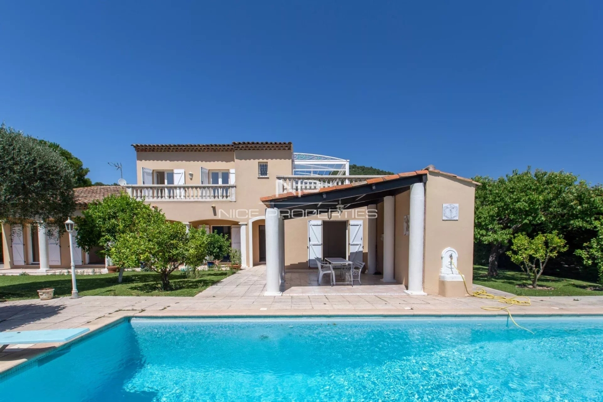 Maison de luxe à vendre à Villefranche-sur-Mer, 2 600 000 €, Photo 3