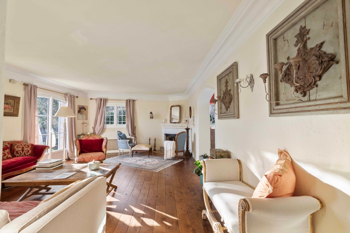 Maison de luxe à vendre à Le Rouret, 1 095 000 €, Photo 4
