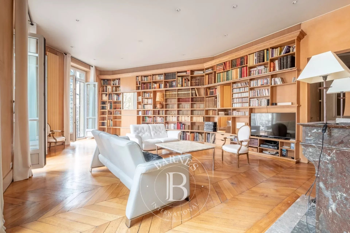Luxury Apartment for sale in Paris 6ème, 2 195 000 €, Photo 5