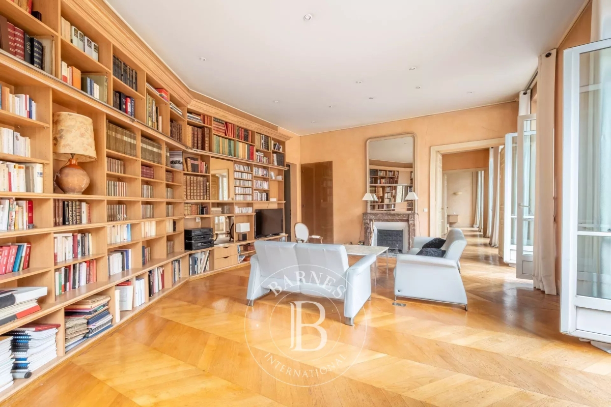Luxury Apartment for sale in Paris 6ème, 2 195 000 €, Photo 6