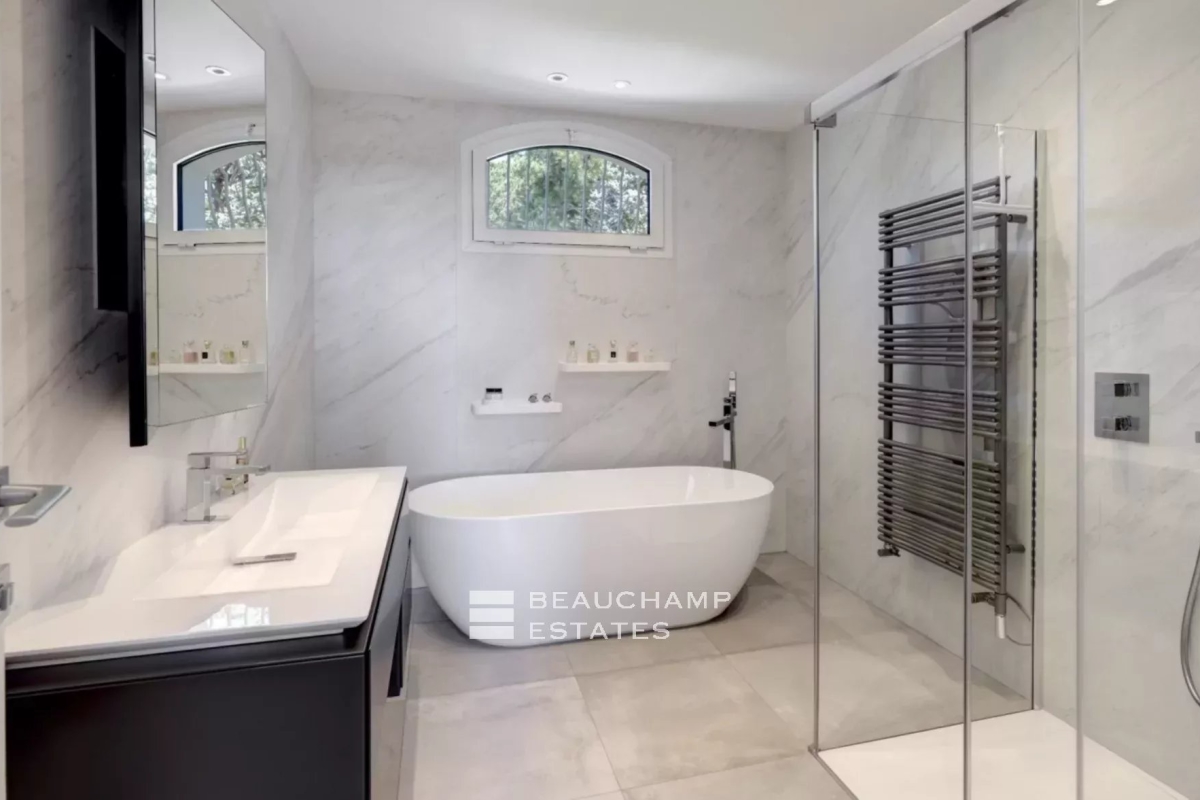 Maison de luxe à vendre à La Roquette-sur-Siagne, 1 980 000 €, Photo 7