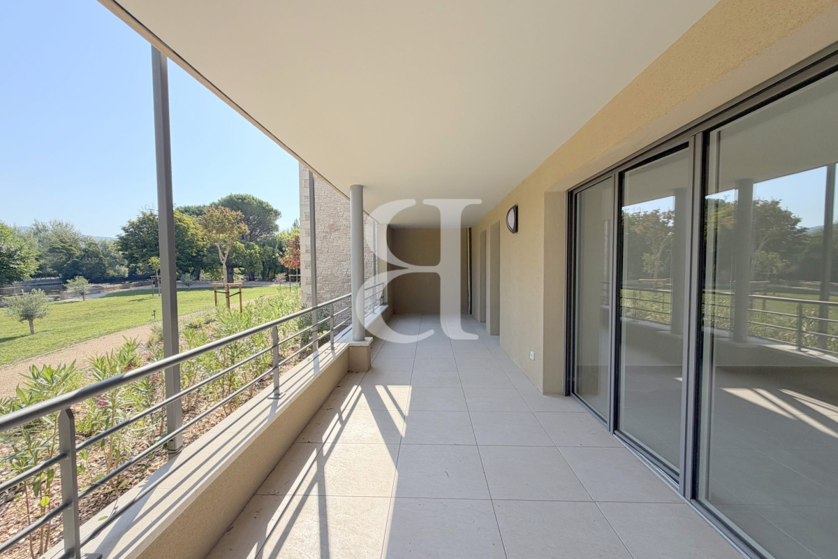 Appartement de luxe à vendre à L Isle-sur-La-Sorgue, 614 400 €, Photo 3