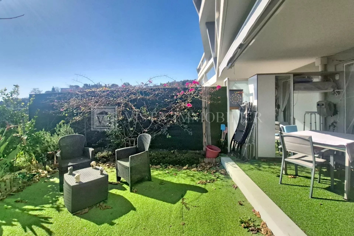 Appartement de luxe à vendre à Roquebrune-Cap-Martin, 198 000 €, Photo 1