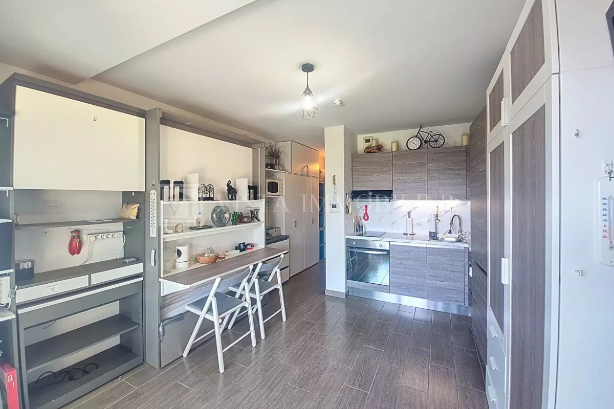 Appartement de luxe à vendre à Roquebrune-Cap-Martin, 198 000 €, Photo 3