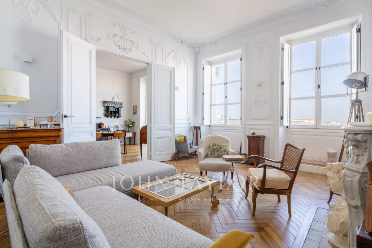 Appartement de luxe à louer à Bordeaux, 2 300 €, Photo 1