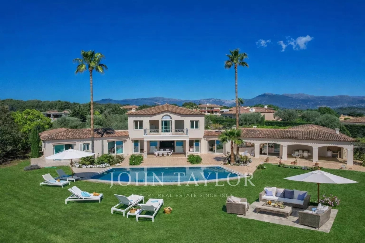 Maison de luxe à vendre à Biot, 3 900 000 €, Photo 1