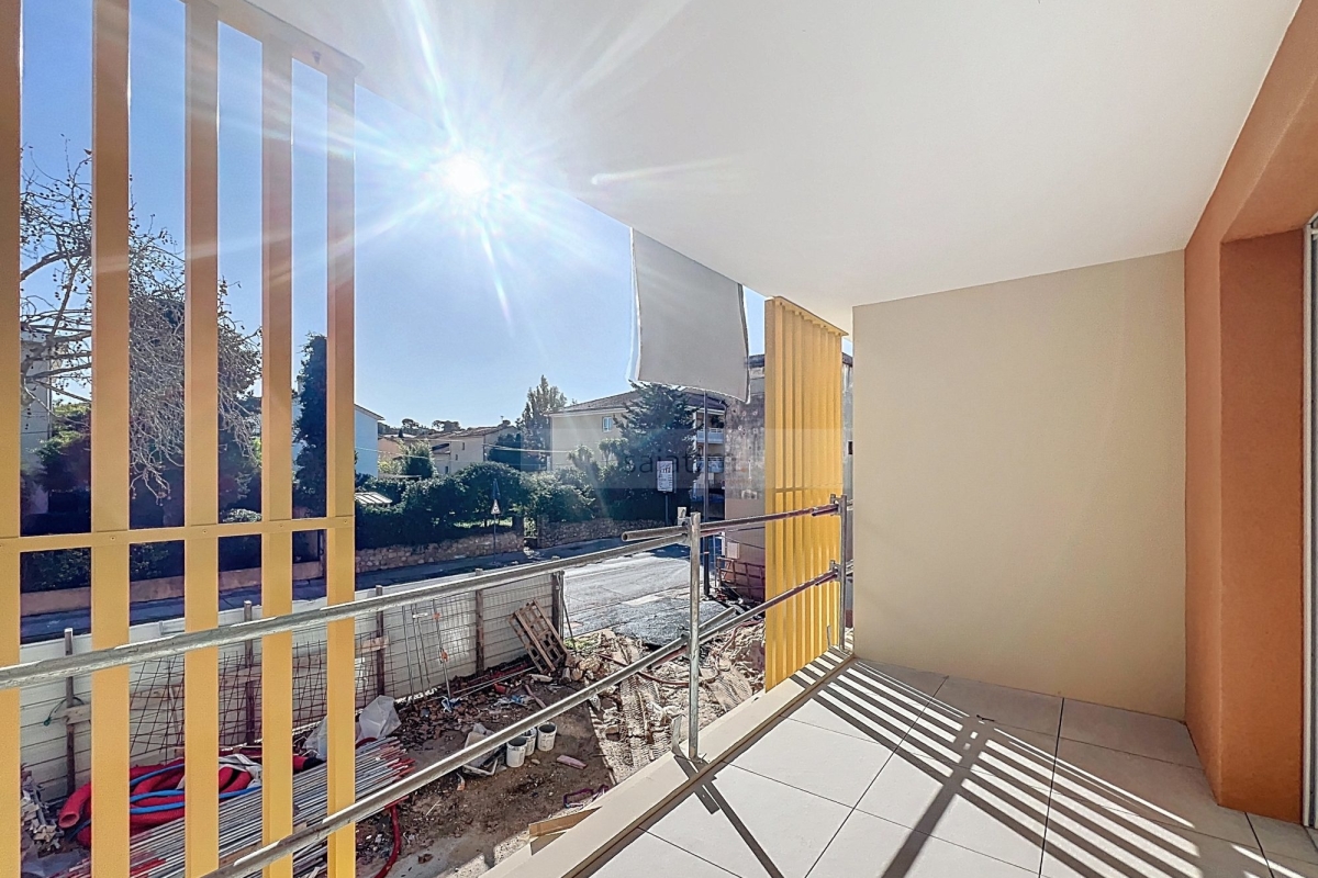 Appartement de luxe à vendre à Six Fours les Plages, 349 000 €, Photo 2