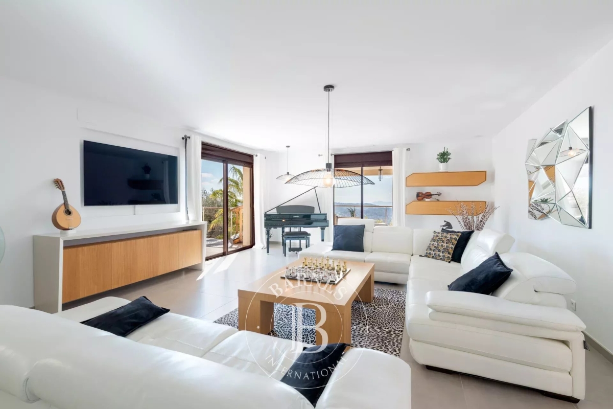 Maison de luxe à vendre à Châteauneuf-Grasse, 3 180 000 €, Photo 2