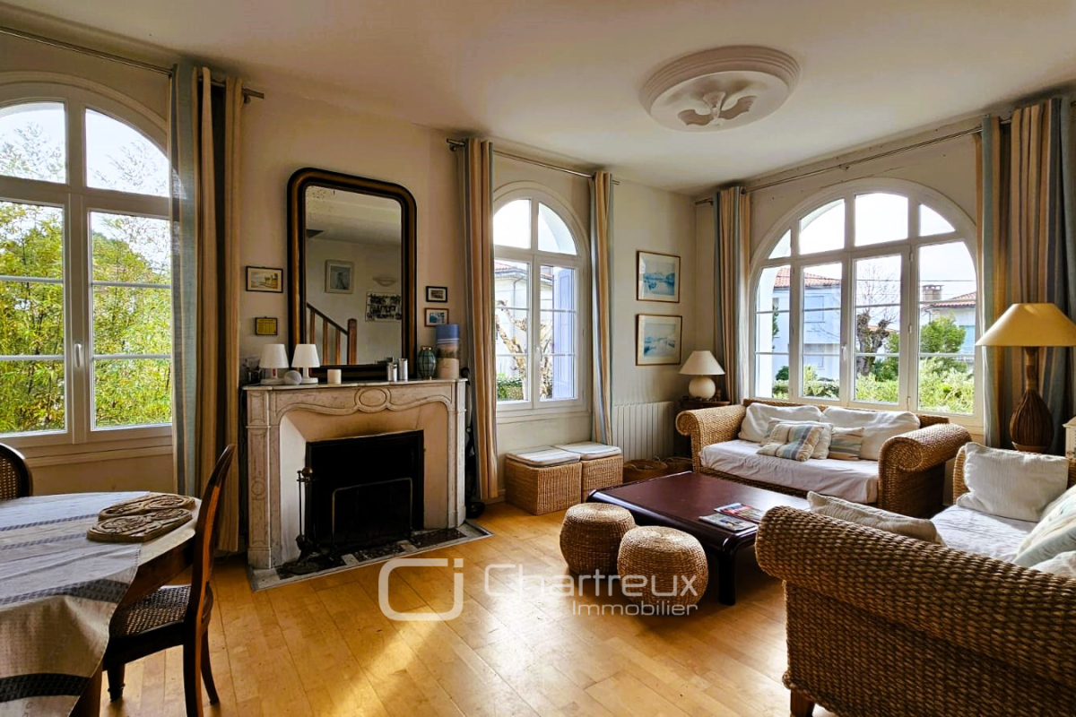 Maison de luxe à vendre à Royan, 896 000 €, Photo 3