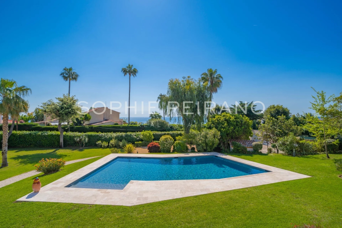 Luxury House for sale in Cannes, 1 990 000 €, Photo 1