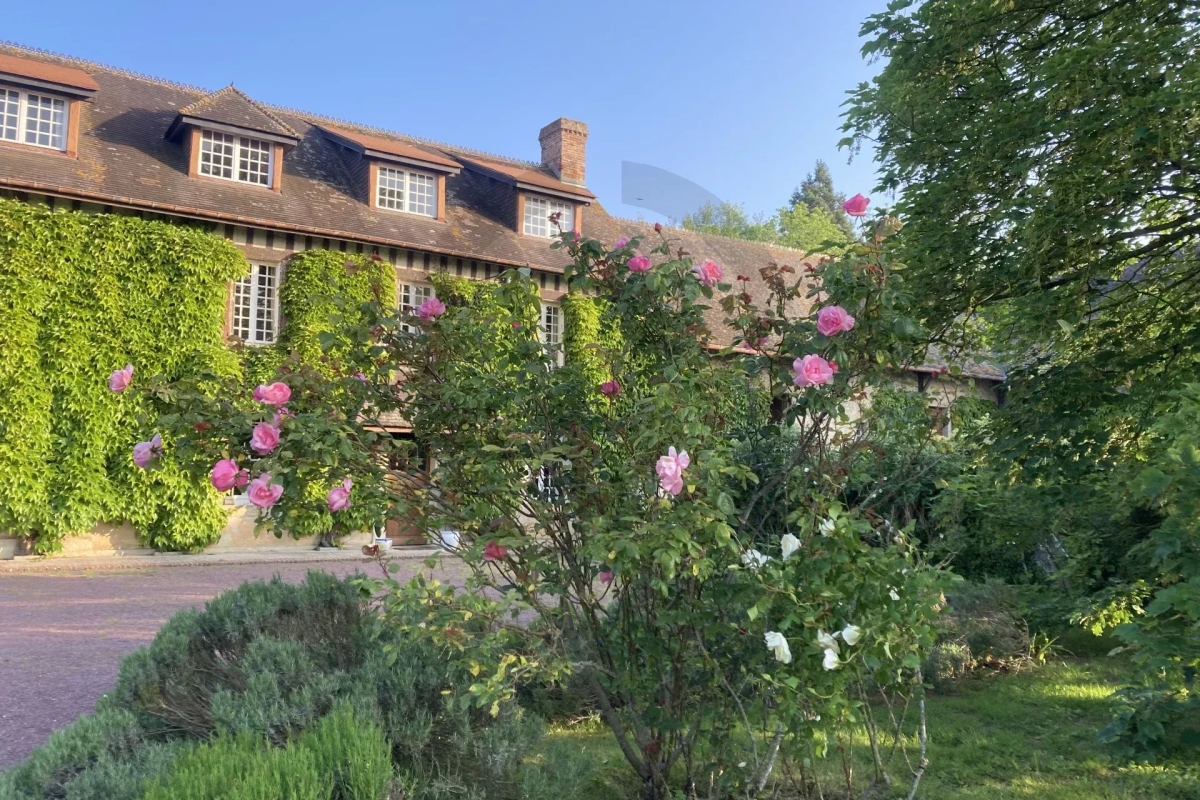 Maison de luxe à vendre à Sévigny, 3 000 000 €, Photo 1
