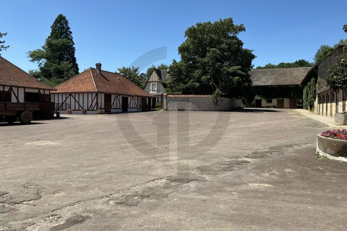 Maison de luxe à vendre à Sévigny, 3 000 000 €, Photo 4
