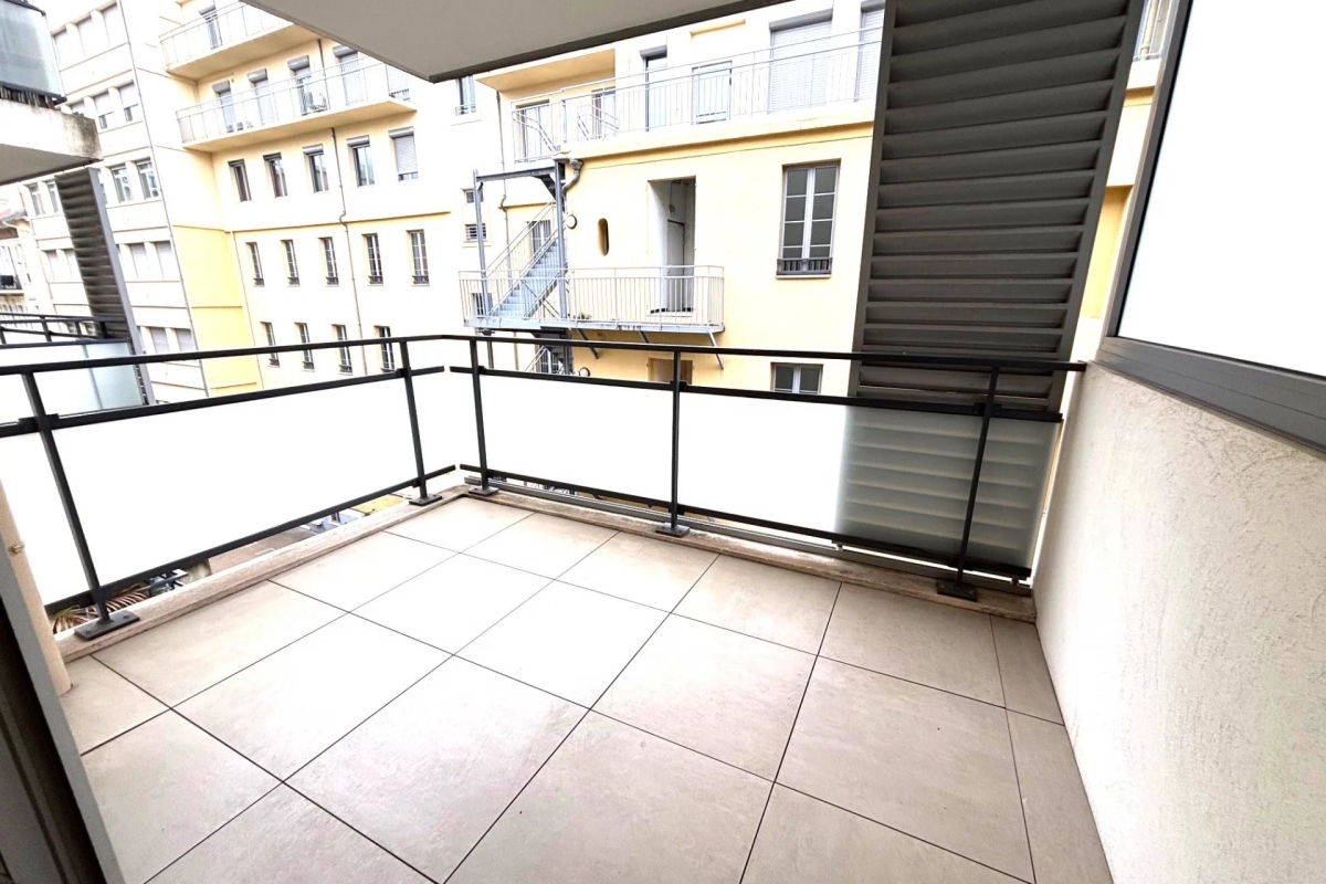 Appartement de luxe à vendre à Nice, 195 000 €, Photo 1