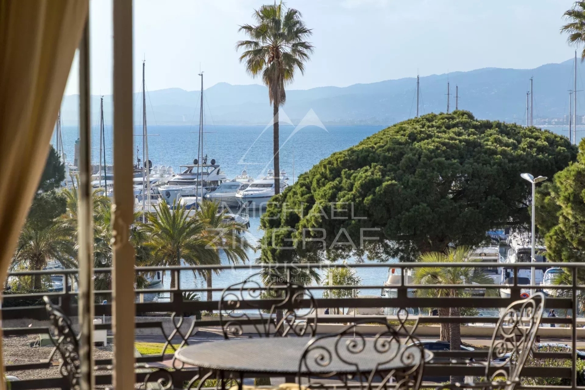 Luxury Apartment for sale in Cannes, 2 650 000 €, Photo 1