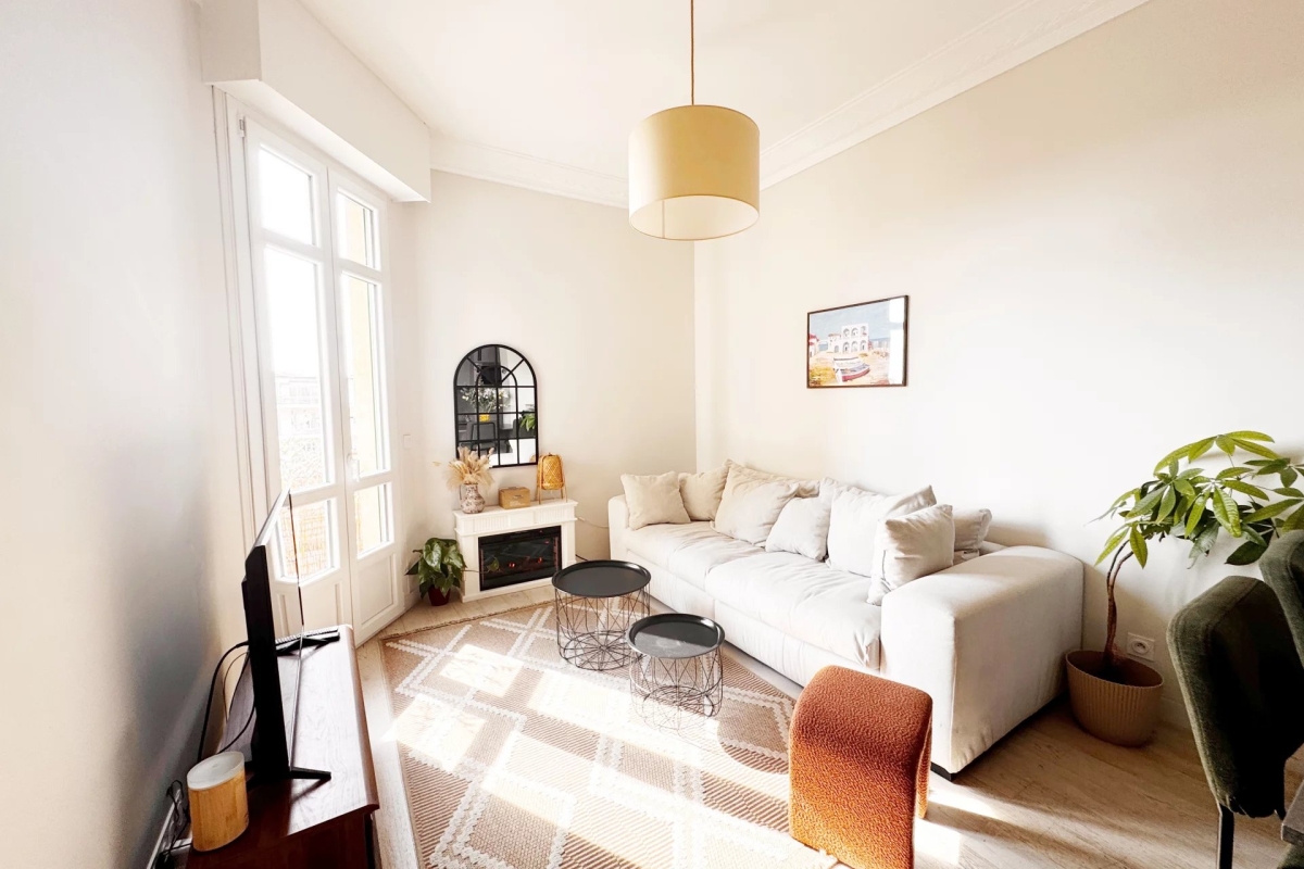 Luxury Apartment for sale in Nice, 399 000 €, Photo 2