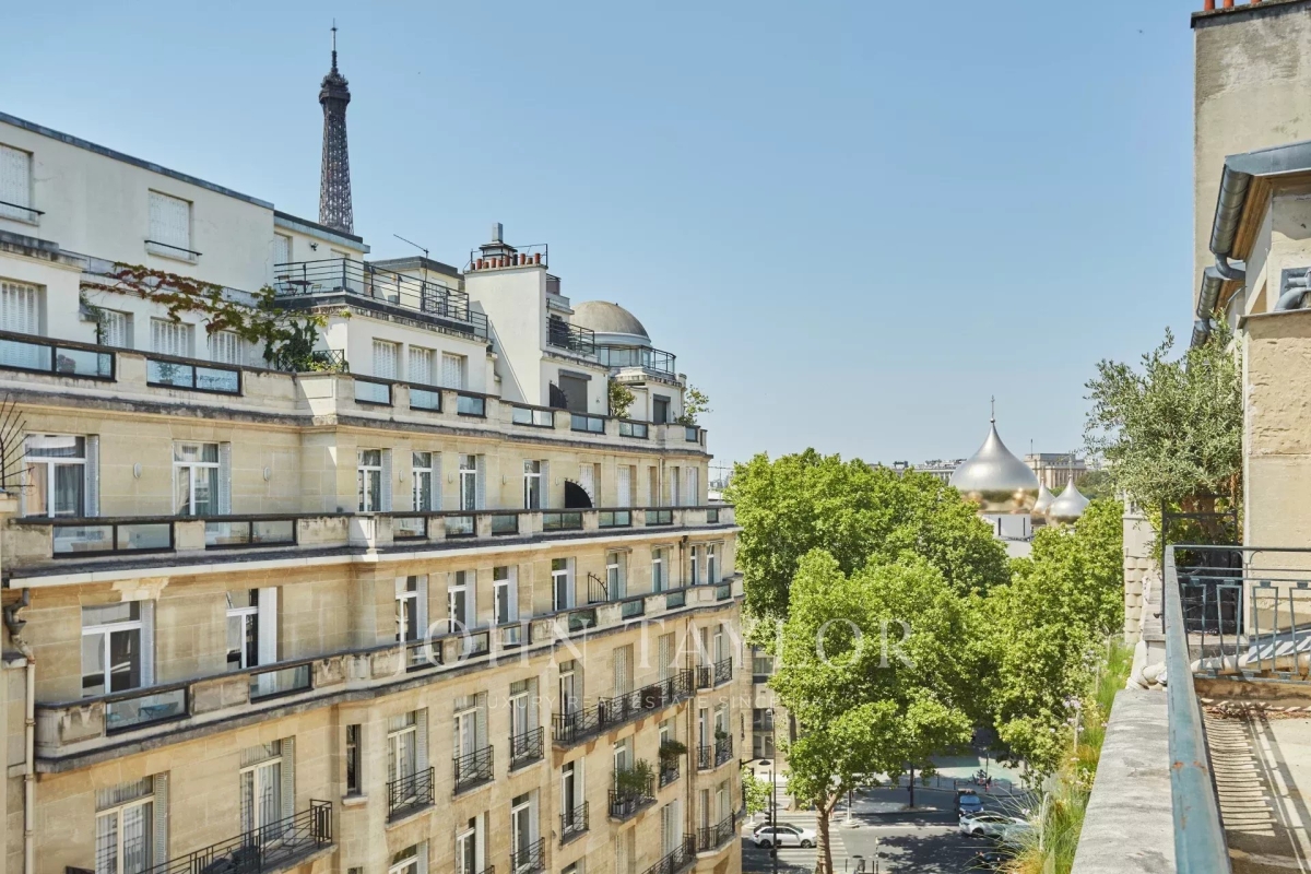 Luxury Apartment for rental in Paris 7Ème, 3 950 €, Photo 2