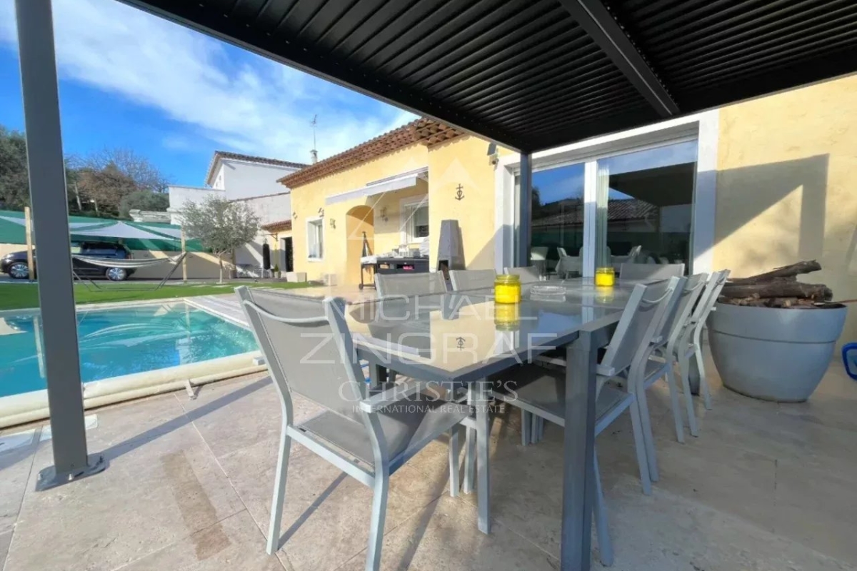 Luxury House for sale in La Gaude, 949 000 €, Photo 2