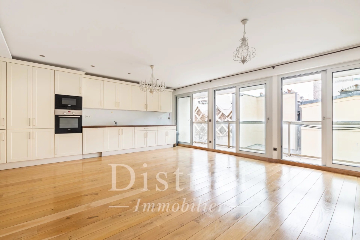 Luxury Apartment for sale in Paris 7ème, 1 350 000 €, Photo 1