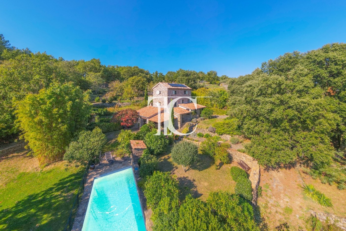 Maison de luxe à vendre à Saint-Ambroix, 695 000 €, Photo 1