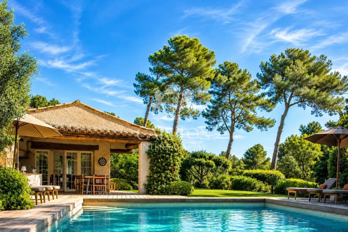 Luxury House for sale in Saint-Paul-de-Vence, 3 475 000 €, Photo 2