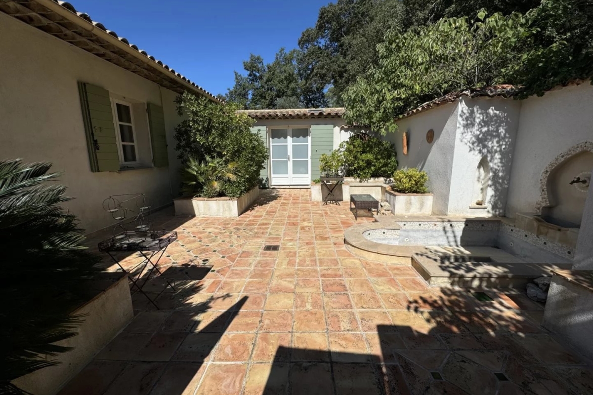 Maison de luxe à vendre à Lorgues, 1 090 000 €, Photo 1