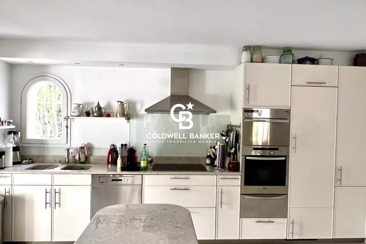 Maison de luxe à vendre à Saint-Raphaël, 988 000 €, Photo 4