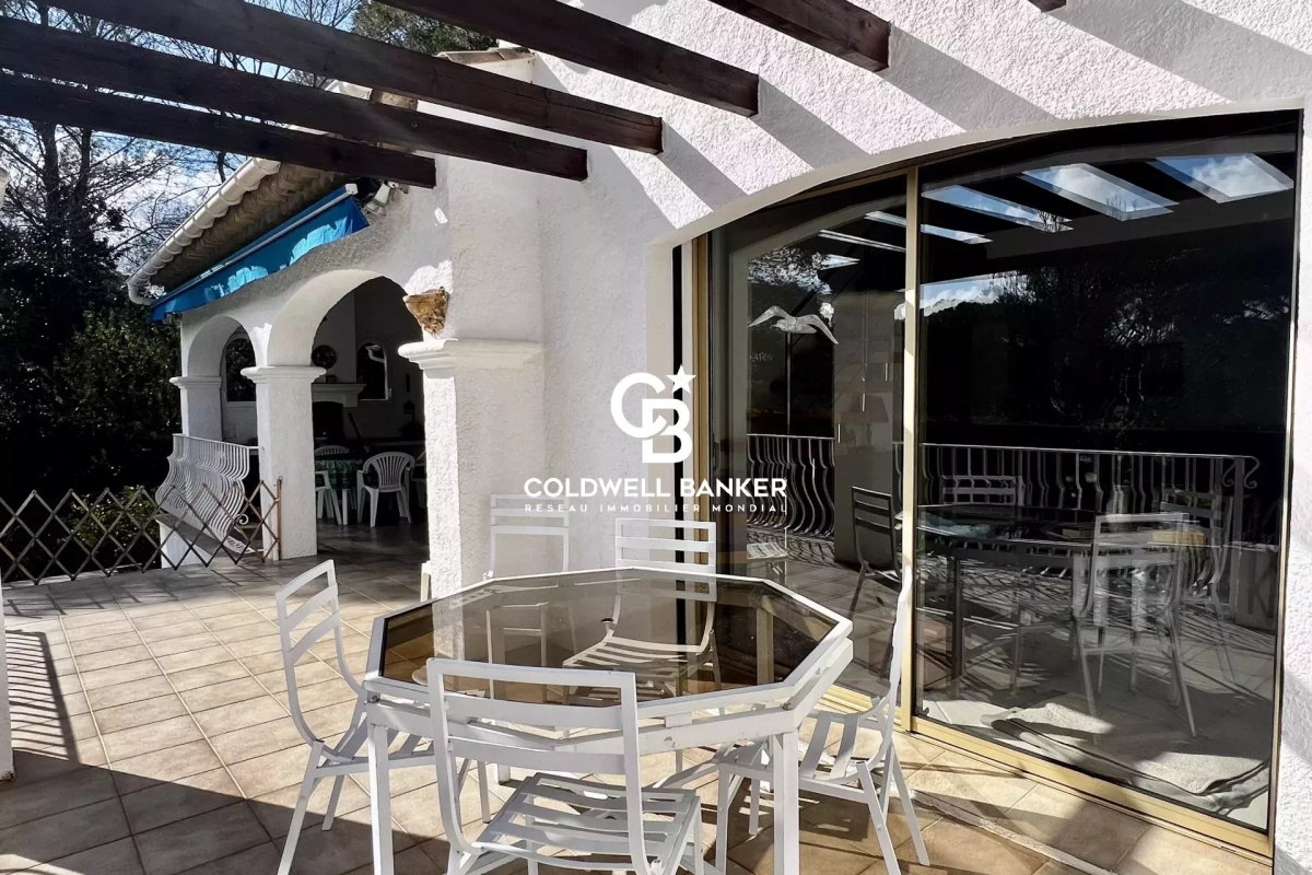 Maison de luxe à vendre à Saint-Raphaël, 988 000 €, Photo 5