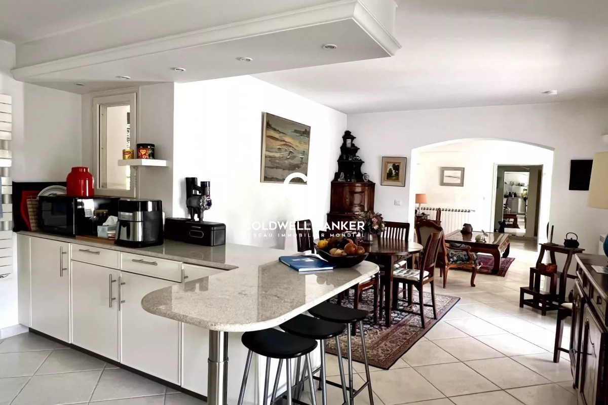 Maison de luxe à vendre à Saint-Raphaël, 988 000 €, Photo 6