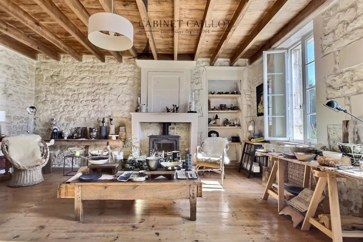 Maison de luxe à vendre à Pons, 588 000 €, Photo 2