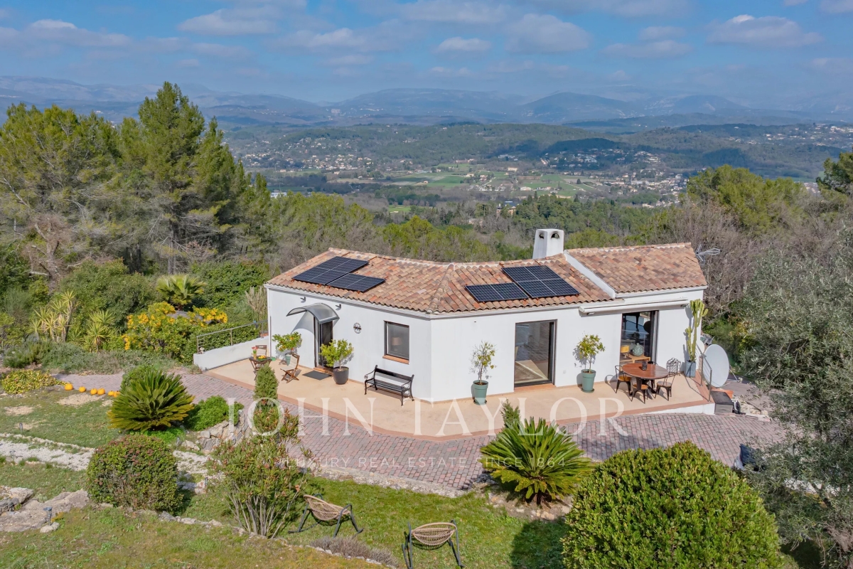 Luxury House for sale in Tourrettes, 1 285 000 €, Photo 3