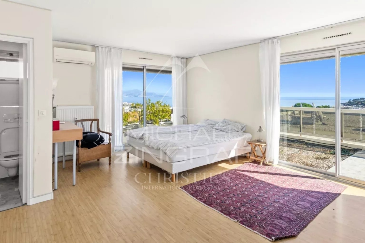 Luxury Apartment for sale in Antibes, 1 550 000 €, Photo 6