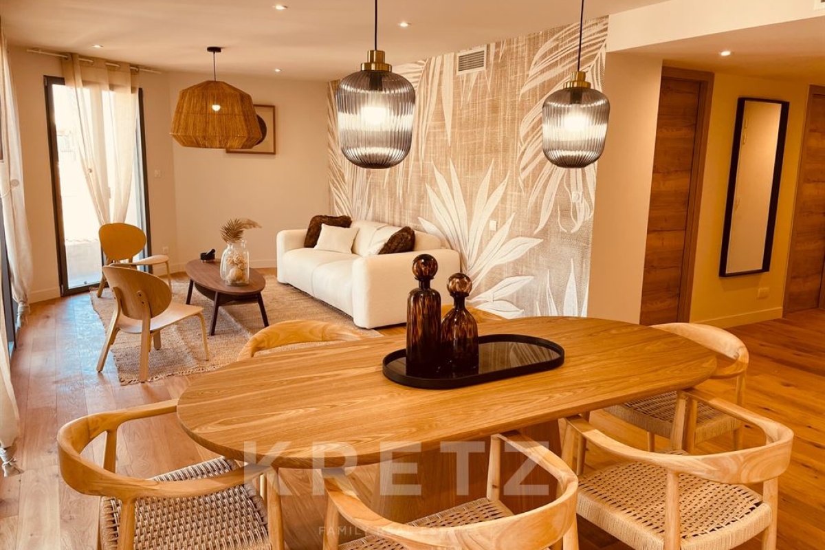 Luxury Apartment for sale in Sanary-sur-Mer, 556 500 €, Photo 1