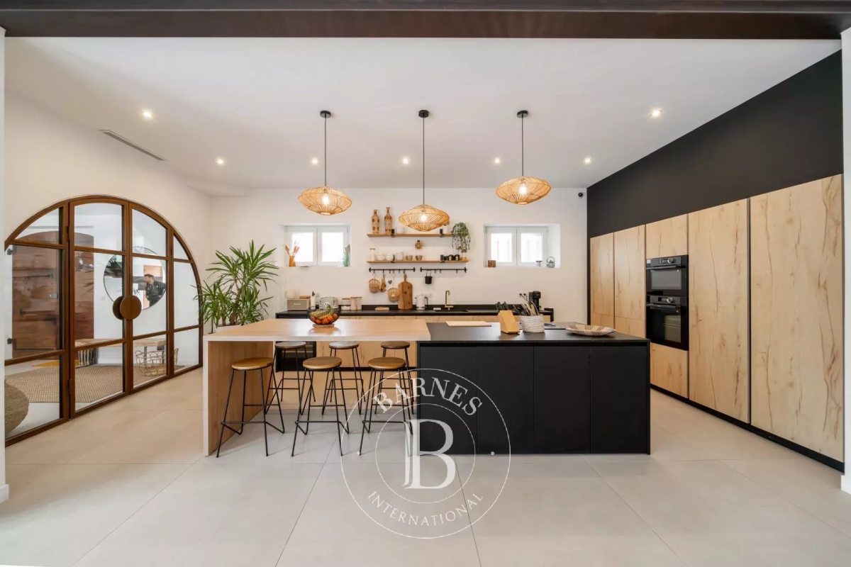 Maison de luxe à vendre à Saint-Raphaël, 1 800 000 €, Photo 3