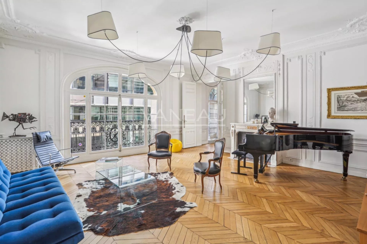 Luxury Apartment for sale in Paris 8Ème, 2 100 000 €, Photo 1