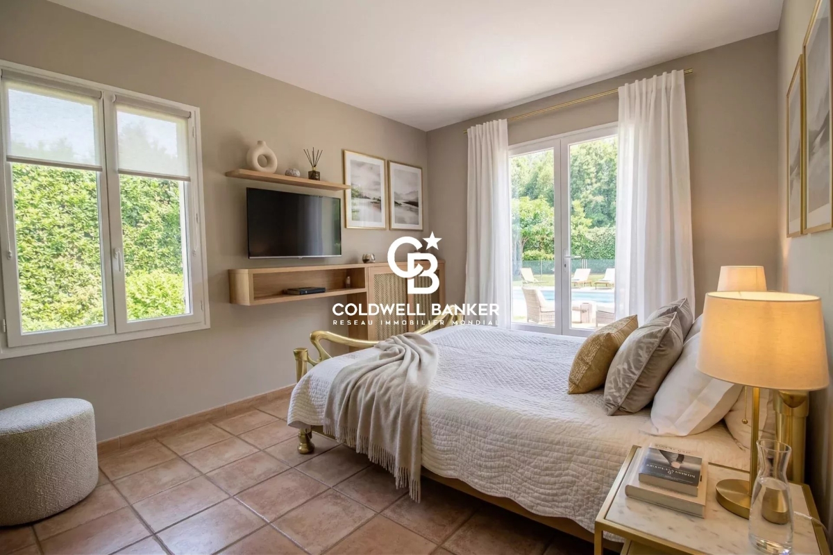 Maison de luxe à vendre à Cap d'Antibes, 2 290 000 €, Photo 2